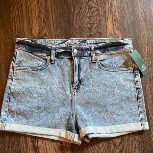 NWT jean shorts